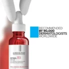 la-roche-posay-pure-retinol-serum holding serum in fingers